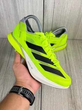 NEW Adidas Adizero Avanti Lucid Green Track Running Spikes Men’s Size 7 Wmns 8
